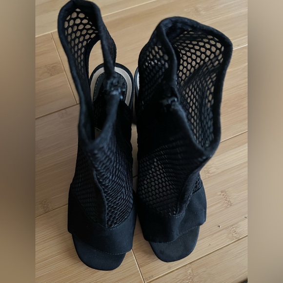 Good condition. - Picture 3 of 5